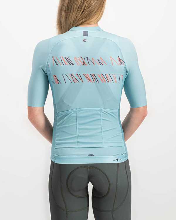 Ladies Carter Climber Cycling Shirt. The Climber range of cycling shirts by Enjoy are shaved of anything excess so expect tight fitting minimalist cuts that are engineered for flat out racing.