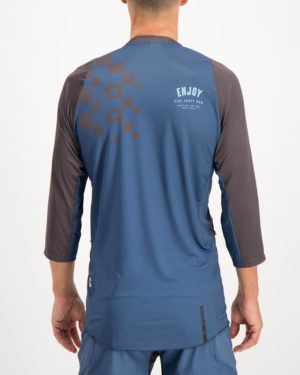Mens Bunk Reptilia Enduro 3 quarter sleeve Shirt. Designed and manufactured by Enjoy cycling apparel.