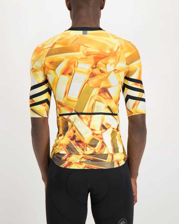 Mens 24 Carat Climber Cycling Shirt. The Climber range of cycling shirts by Enjoy are shaved of anything excess so expect tight fitting minimalist cuts that are engineered for flat out racing.