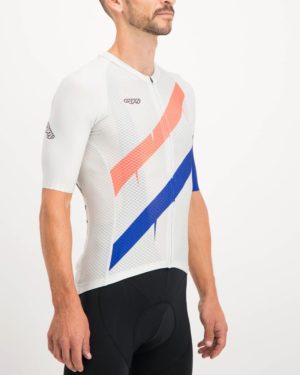 Mens Yes Coach Climber Cycling Shirt. The Climber range of cycling shirts by Enjoy are shaved of anything excess so expect tight fitting minimalist cuts that are engineered for flat out racing.