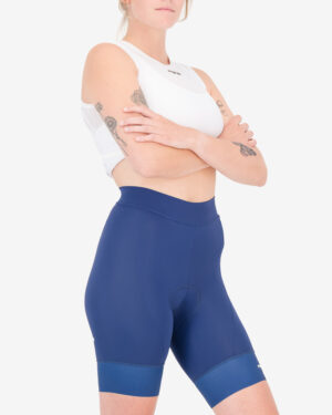 Three quarter of the ladies cycle short in the navy Mono ProXision design made by enjoy.cc
