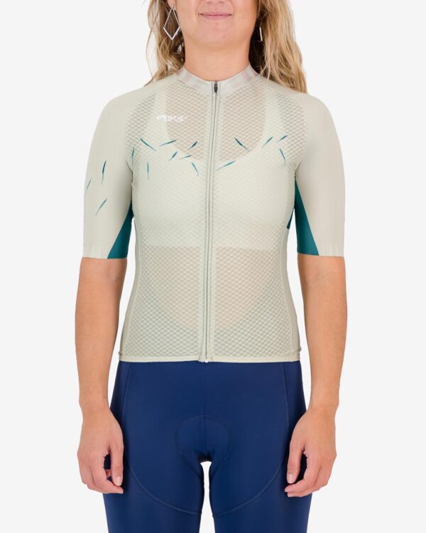 Front of the ladies cycling shirt in the Avena Climber design made by enjoy.cc
