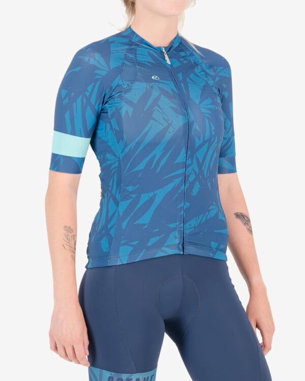Three quarter of the ladies cycling shirt in the Flora Octane design made by enjoy.cc
