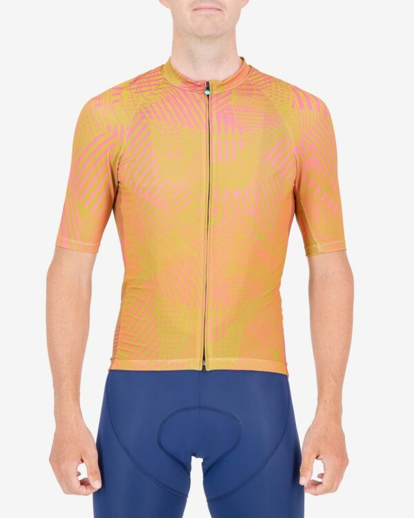Front of the mens cycling jersey in the yellow Groad To Freedom Supremium design made by enjoy.cc