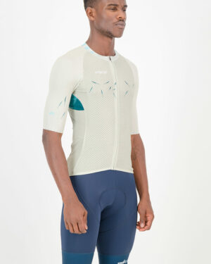 Three quarter of the mens cycling shirt in the Avena Climber design made by enjoy.cc