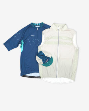 The light Avena mens cycling apparel bundle, jersey, gilet and casquette. Enjoy Cycling apparel.