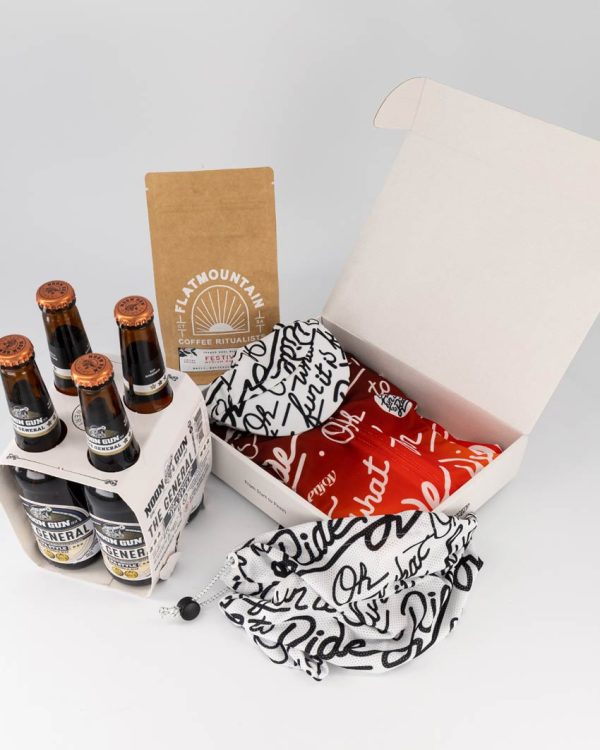 Womens cycling jersey, beer and coffee bundle. The perfect gift for Christmas at Enjoy.cc