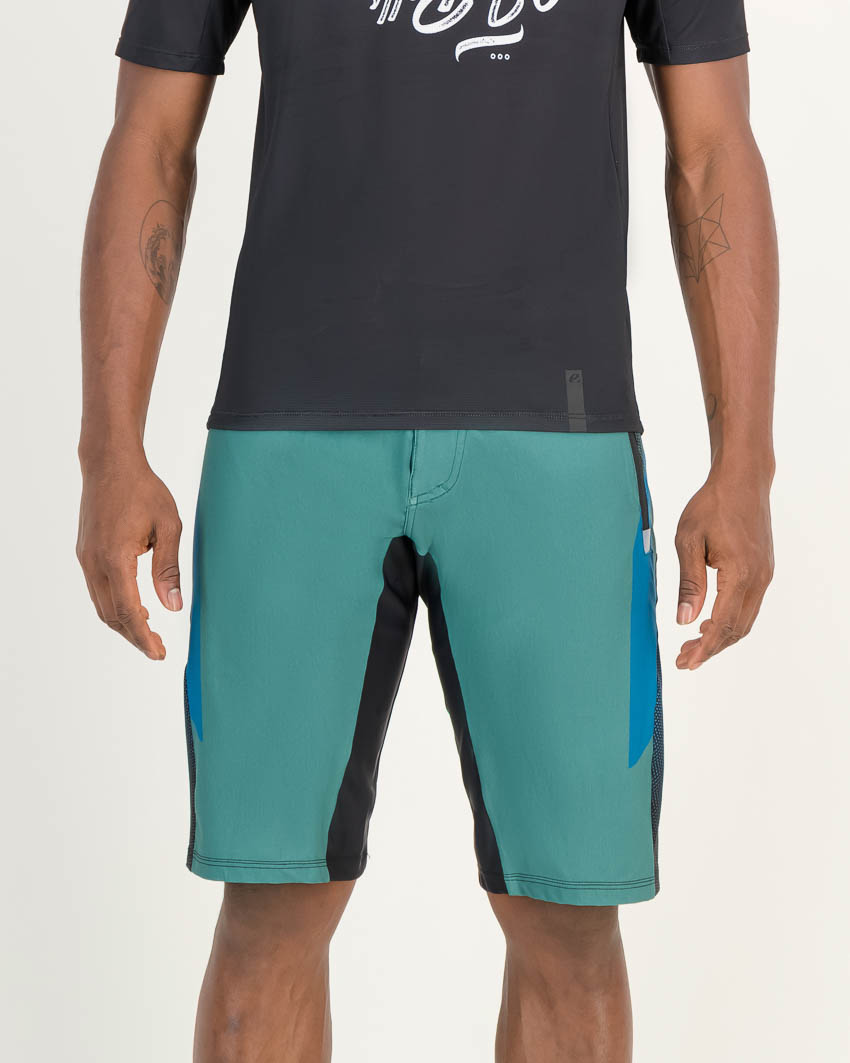 Front of the mens Reptilia Aline trail short in the green design made by enjoy.cc