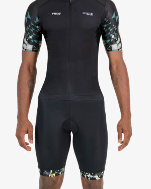 Front of the mens tri short in the Full Monte design. Triathlon clothing made by Enjoy.cc