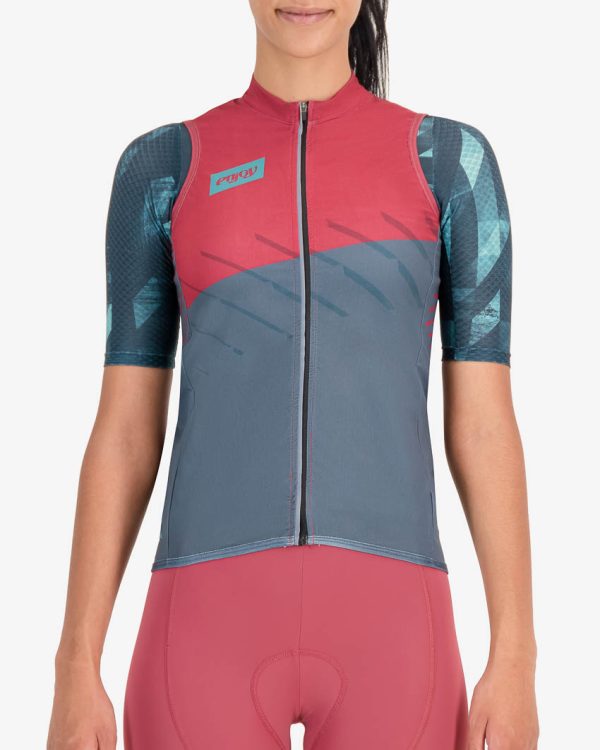 Front of the womens winter cycling gilet in the Chevron Bossanova design made by Enjoy.cc