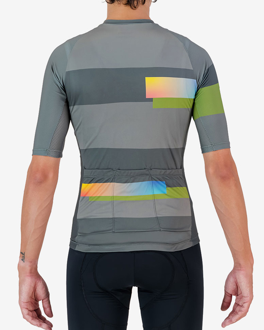 Back view of the mens 2024 Road2Vasco Supremium cycling jersey made by Enjoy.cc