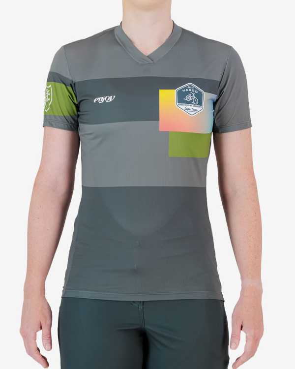 Front view of the 2024 Road2Vasco womens trail tee designed and manufactured by enjoy.cc