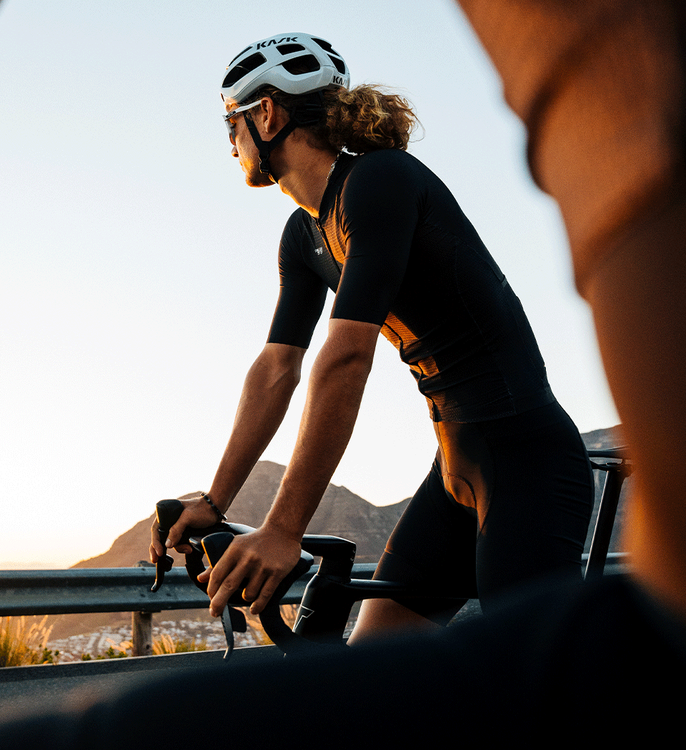 Male cyclist wearing Climber range cycling jerseys by Enjoy.cc