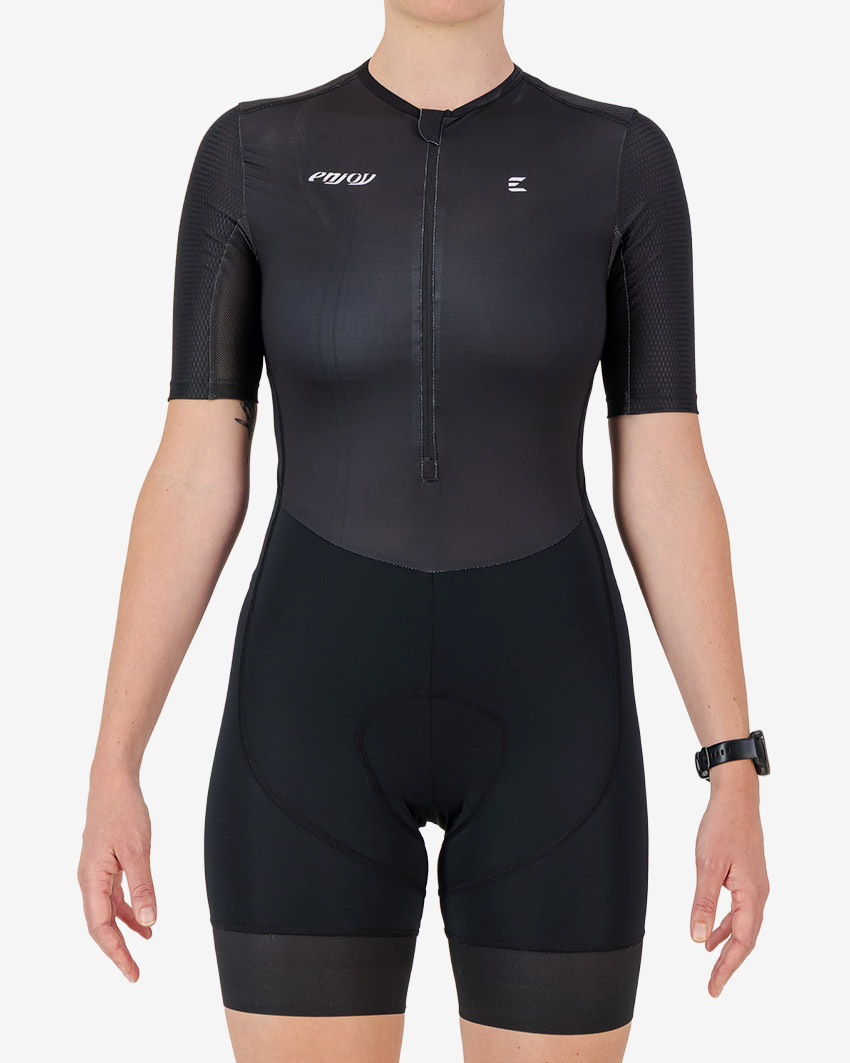 Womens-Trisuit-Sleeved-Black-Front Front view of the women's sleeved triathlon suit in a minimal black design made by enjoy.cc